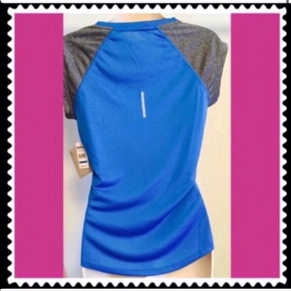 🆕 Reebok cap sleeve scoop neck pullover athletic top blue gray extra small - Picture 2 of 7